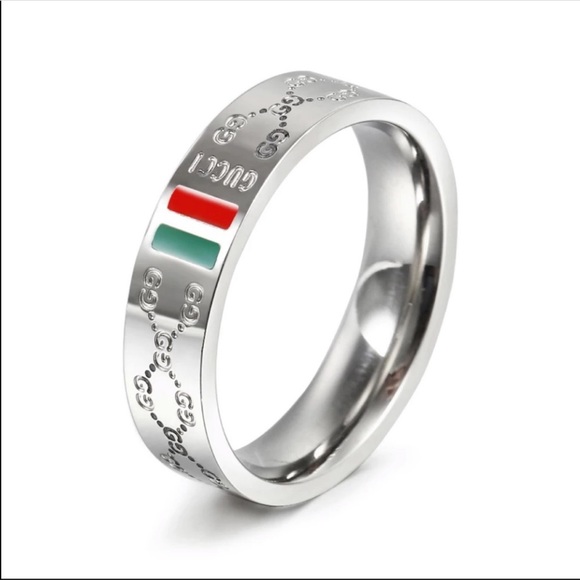 Gucci Jewelry - Silver plated ring/band